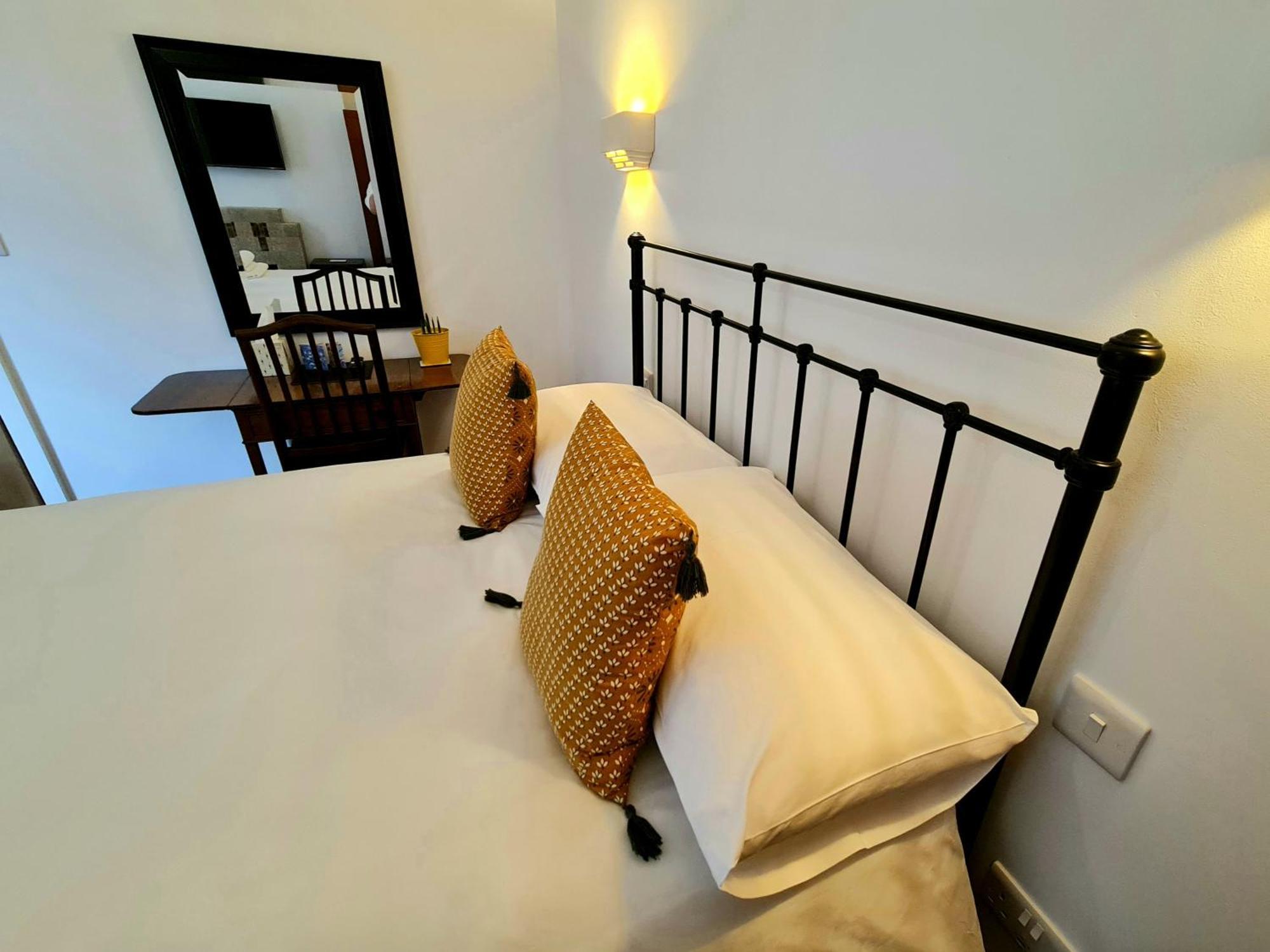 إلفراكومبْ Newberry Wood Guesthouse المظهر الخارجي الصورة