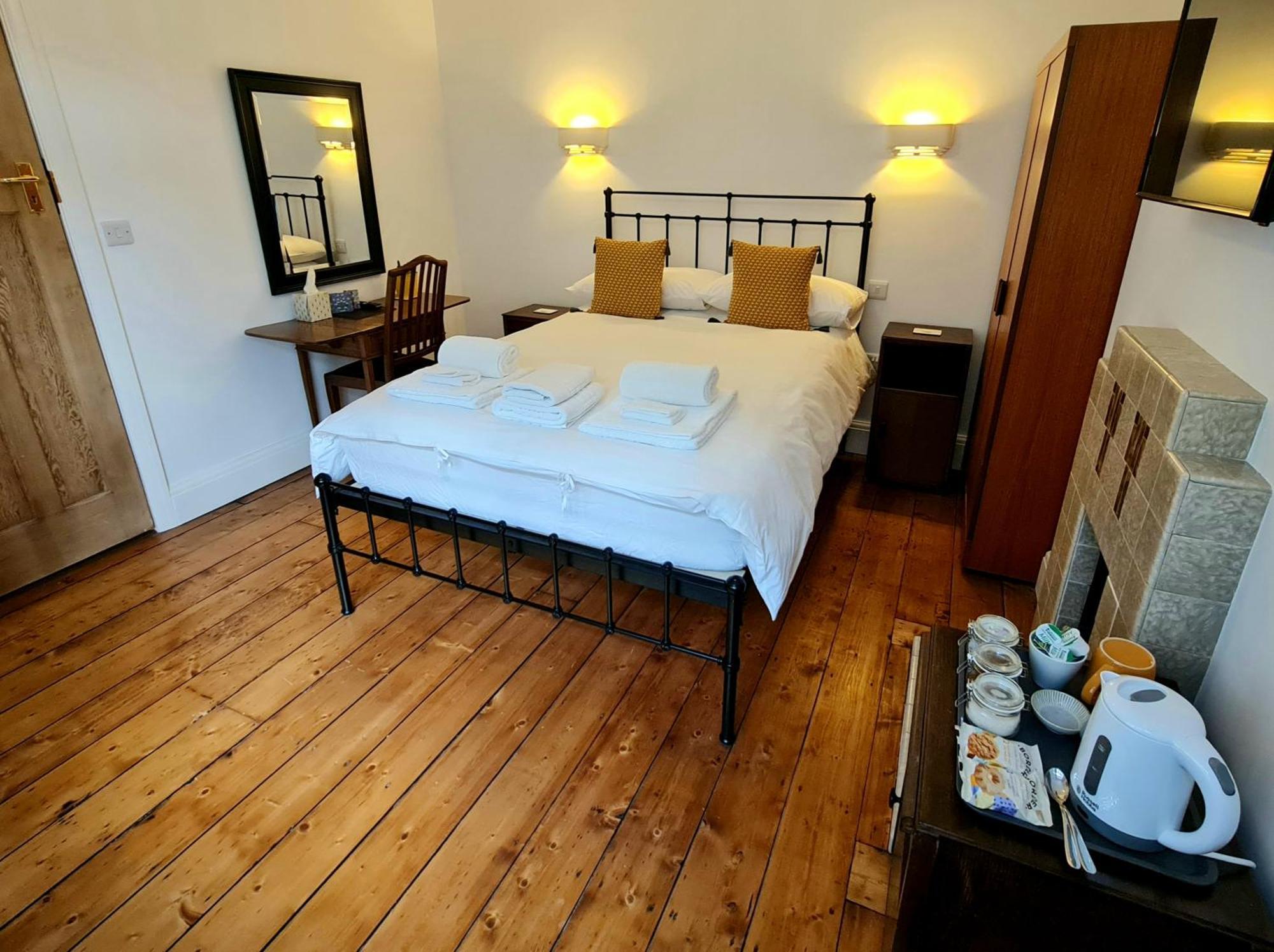 إلفراكومبْ Newberry Wood Guesthouse الغرفة الصورة