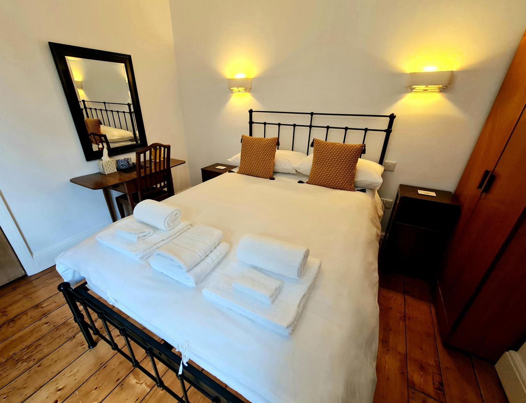 إلفراكومبْ Newberry Wood Guesthouse المظهر الخارجي الصورة